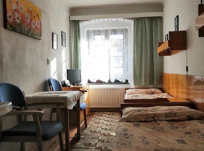 V Centru U Moravcu 3*