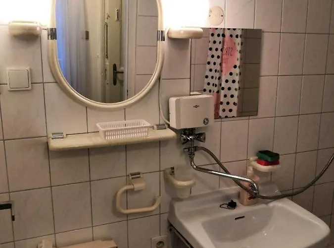 V Centru U Moravcu 3*